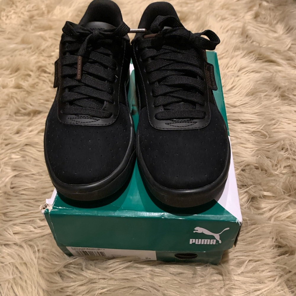 Women Puma Shoes Metallic Black